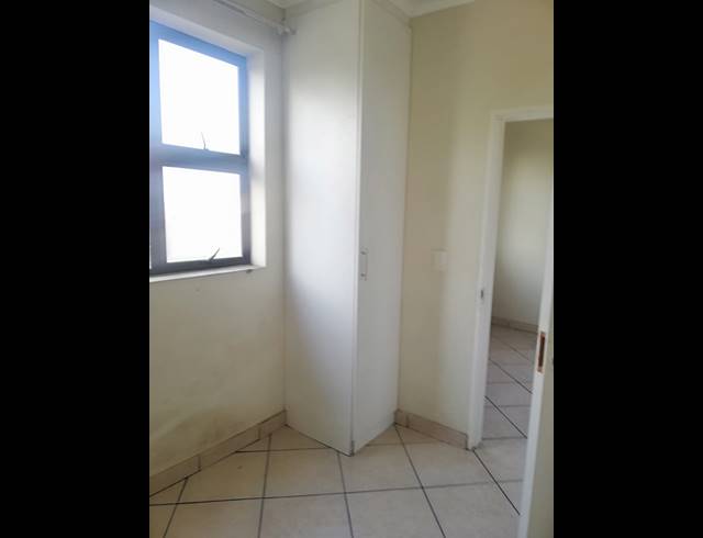 2 BEDROOM FLAT FOR SALE IN MADADENI